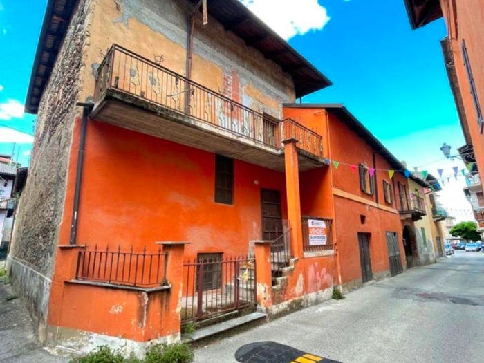 Casa con 6 locali in vendita in Via Angelo Brofferio, Centro, Caraglio