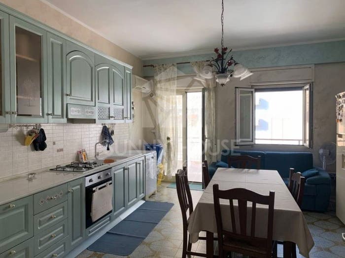 Appartamento quadrilocale in vendita in Via Ugo La Malfa, Lascari