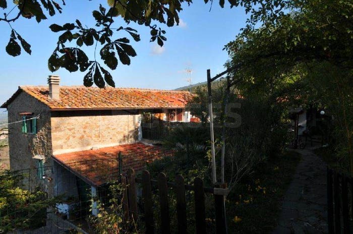 Casa con 6 locali in vendita in Centro, Reggello