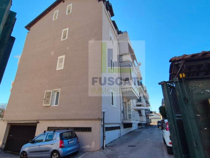 Appartamento trilocale in vendita in Via Aprile, Centro, Mugnano di Napoli