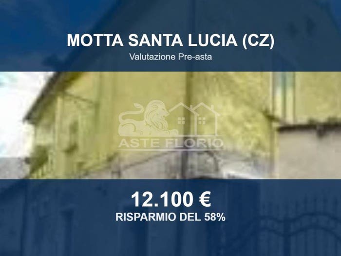 Appartamento quadrilocale in vendita in Via Convento, Motta Santa Lucia