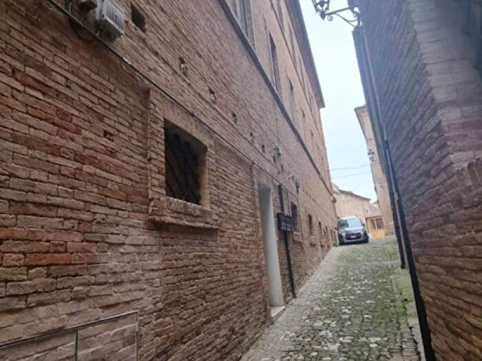 Appartamento trilocale in vendita in Via dell'Università, Centro, Fermo