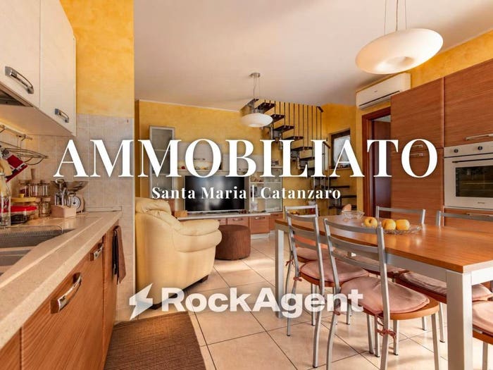 Appartamento trilocale in vendita in Via Friuli, Santa Maria, Catanzaro