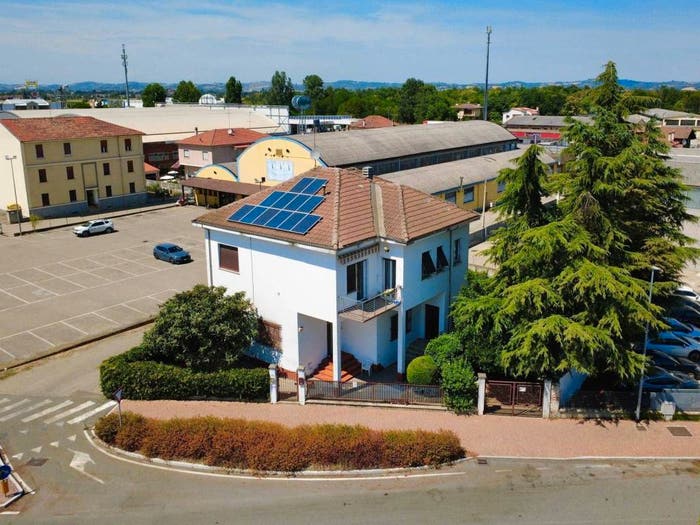 Casa con 6 locali in vendita in Via Vecchia Torino, Cittadella, Alessandria