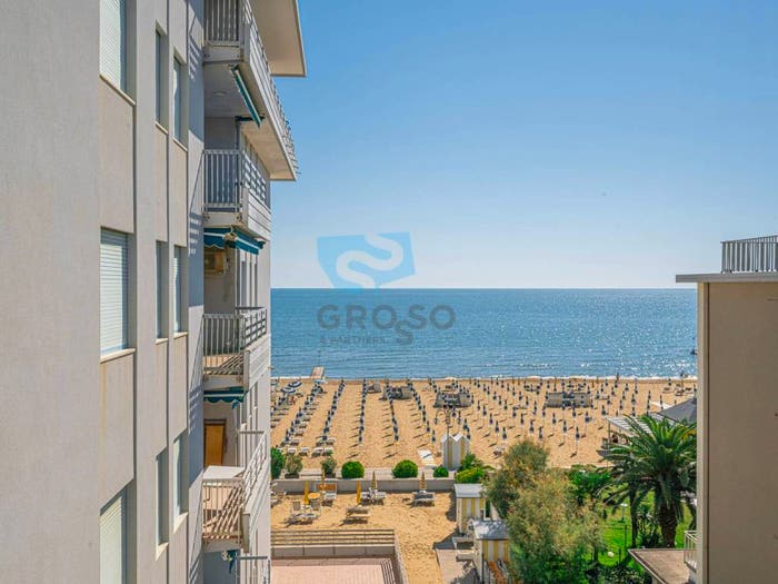 Appartamento quadrilocale in vendita in Via Padova, Lido Ovest Faro, Jesolo
