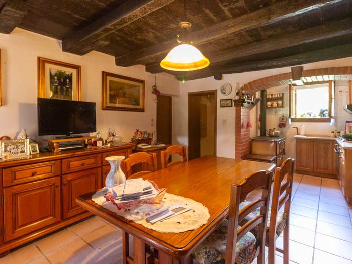 Casa con 6 locali in vendita in Via Dietro Castello, Caneva