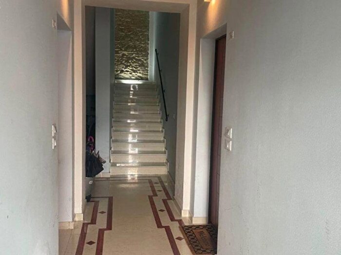 Appartamento trilocale in vendita in Viale Antonio Cecchi, Porto, Pesaro