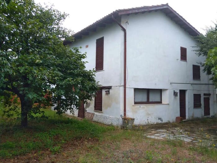 Casa con 6 locali in vendita in Strada Del Bosco, Mandrogne, Alessandria