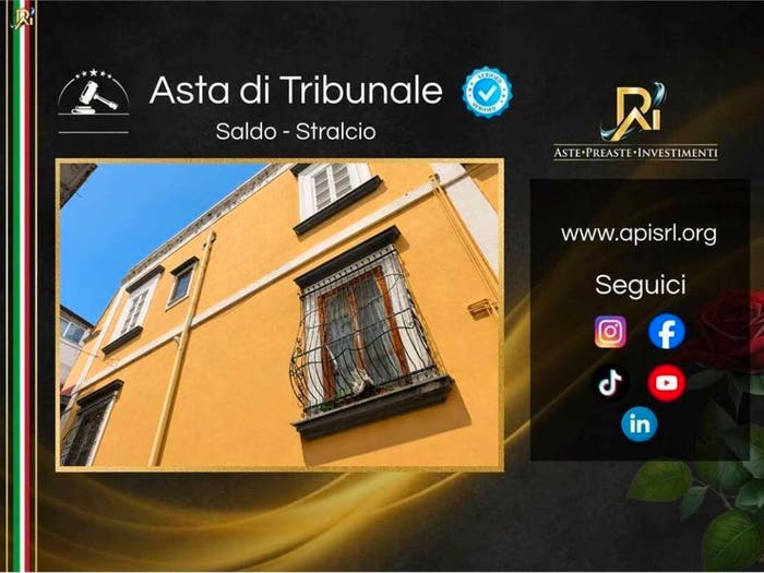 Casa con 6 locali in vendita in Salita di Mauro, Materdei Museo, Napoli