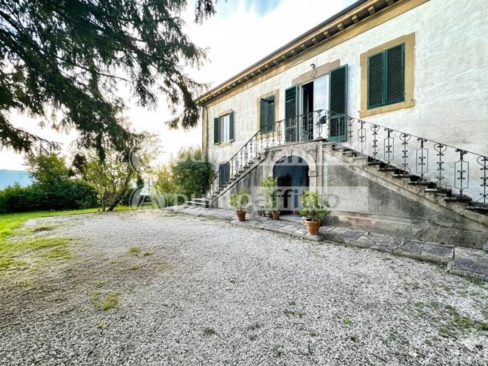 Casa con 6 locali in vendita in Via della Maulina, La Maulina Morianese, Lucca
