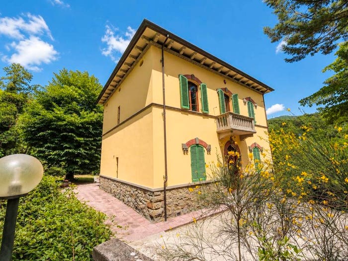 Casa con 6 locali in vendita in Via Giacomo Puccini, San Leo, Arezzo