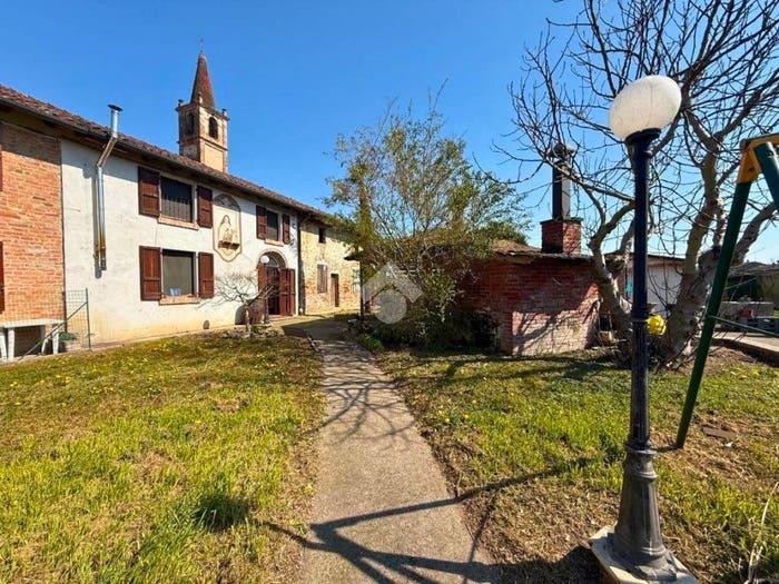 Casa quadrilocale in vendita in Via S Rocco, Polesine Zibello