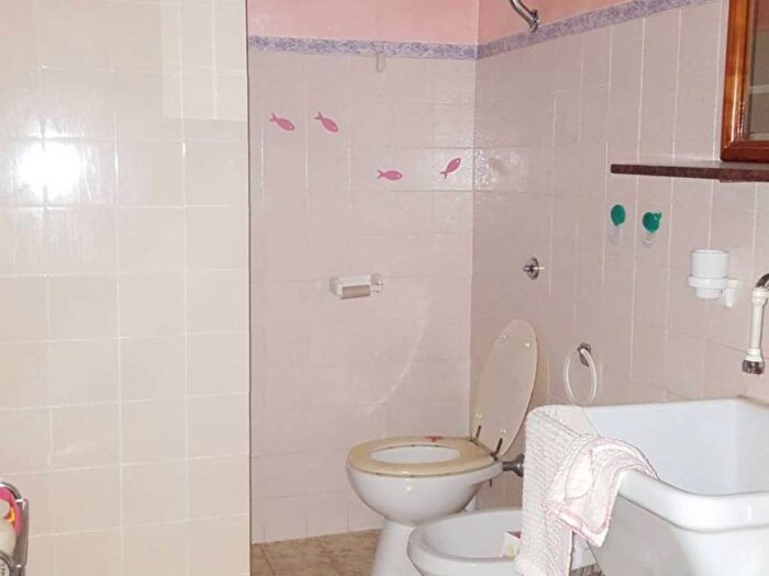 Appartamento quadrilocale in vendita in Via Giovanni XXIII, Centro, Teramo