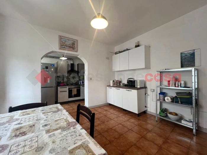Appartamento con 5 locali in vendita in VIA CAPITELLO, Centro, Salizzole
