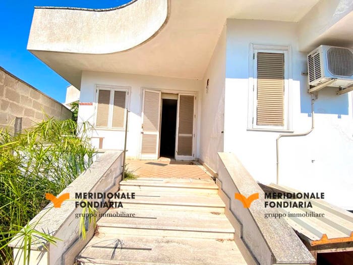 Casa con 6 locali in vendita in Via Antonio Gramsci, Centro, Soleto