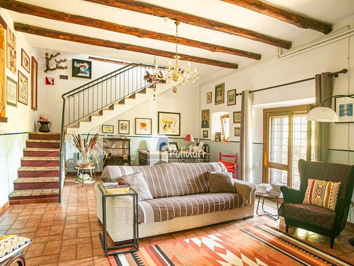 Casa con 6 locali in vendita in Via del Pereto, Centro, Rocca Sinibalda