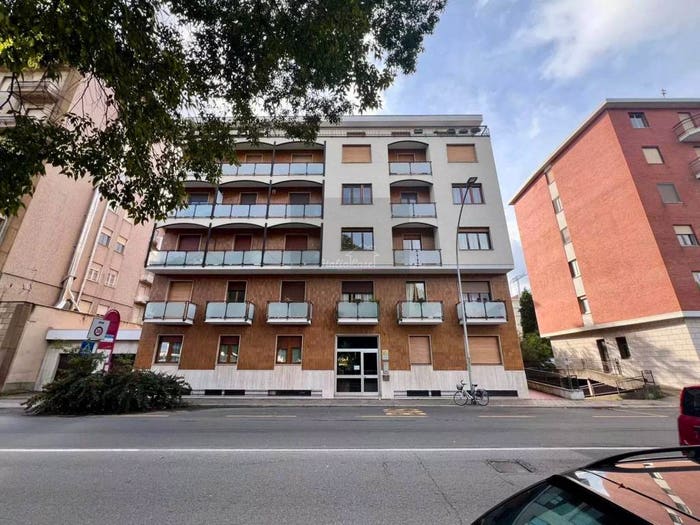 Appartamento quadrilocale in vendita in Piazza San Paolo, Centro Città San Paolo, Biella
