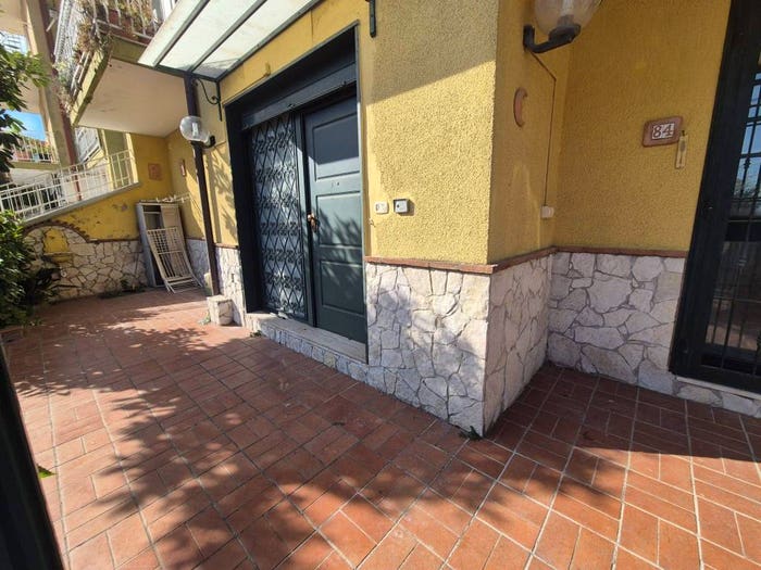 Appartamento trilocale in affitto in Via Roma, Centro, Monteforte Irpino