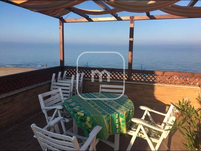 Appartamento trilocale in vendita in Via Didone, Torre Marina Lido di Tirrenella, Ardea