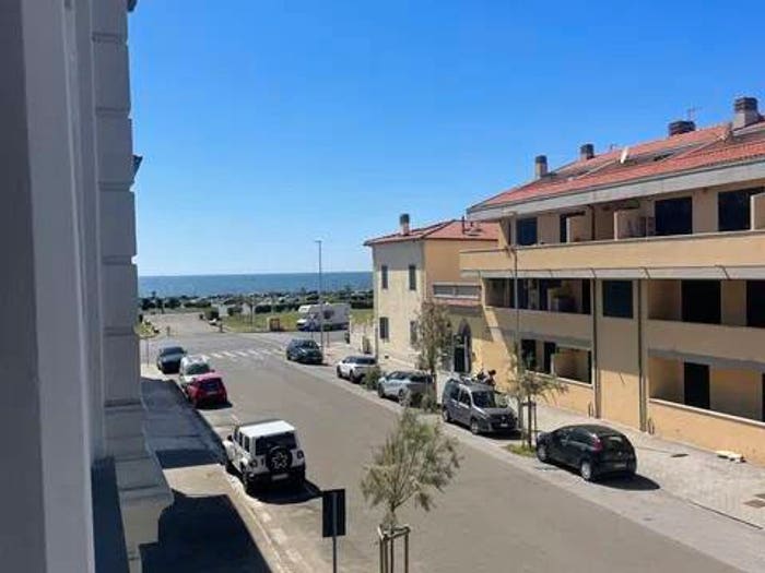 Appartamento quadrilocale in vendita in Neighbourhood Marina Di Pisa, Marina di Pisa, Pisa