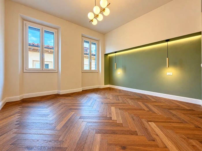 Appartamento trilocale in vendita in Piazza Sant'Ambrogio, Sant'Ambrogio, Firenze