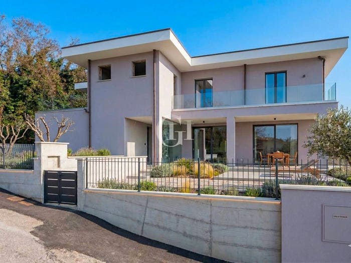 Appartamento quadrilocale in vendita in MEZZOCOLLE, Desenzano Centro, Desenzano del Garda