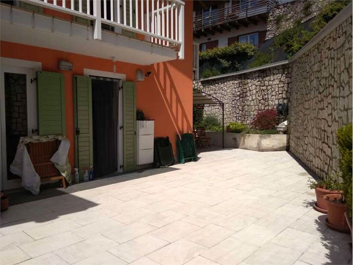 Casa quadrilocale in vendita in Noriglio Collina Est, Rovereto