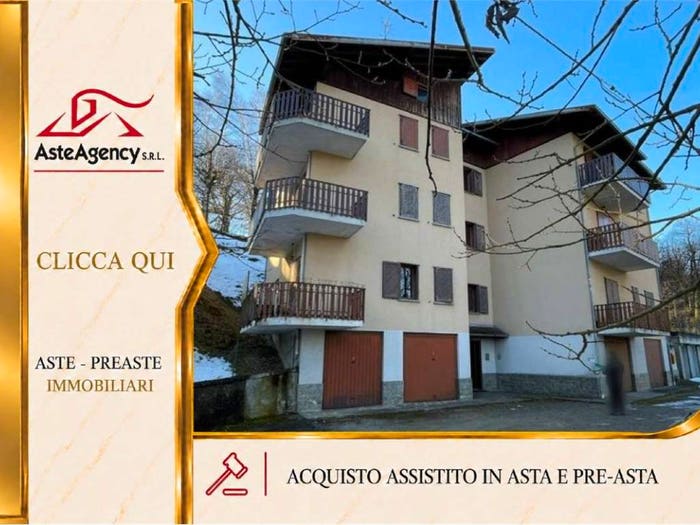 Appartamento trilocale in vendita in Via S Carlo, Maggio, Cremeno