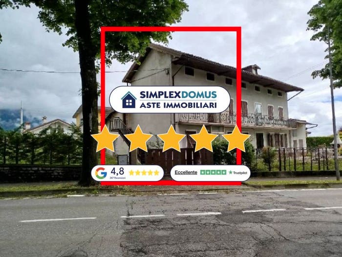 Appartamento con 6 locali in vendita in Viale Pedavena, Centro, Feltre