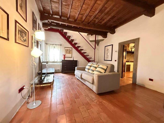 Appartamento trilocale in vendita in Via dei Sapiti, Ponte Vecchio Pitti, Firenze