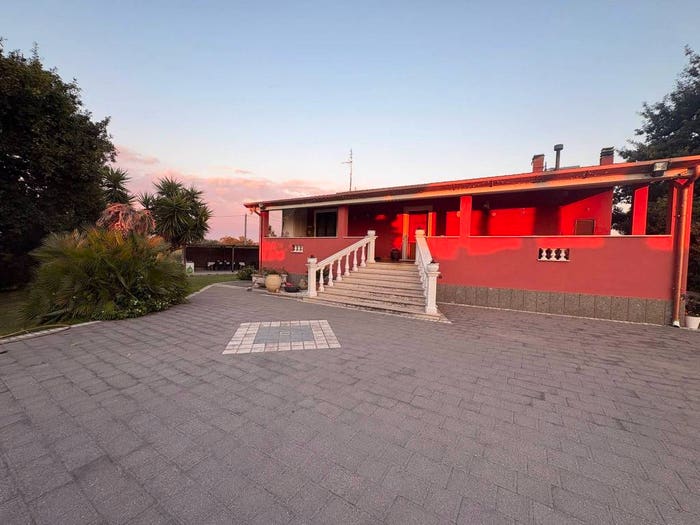 Casa con 6 locali in vendita in Via Gavignano, Loricina Seccia Tre Cancelli, Nettuno