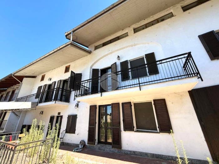 Casa con 6 locali in vendita in VIA TRENTO, Centro, Pavone Canavese