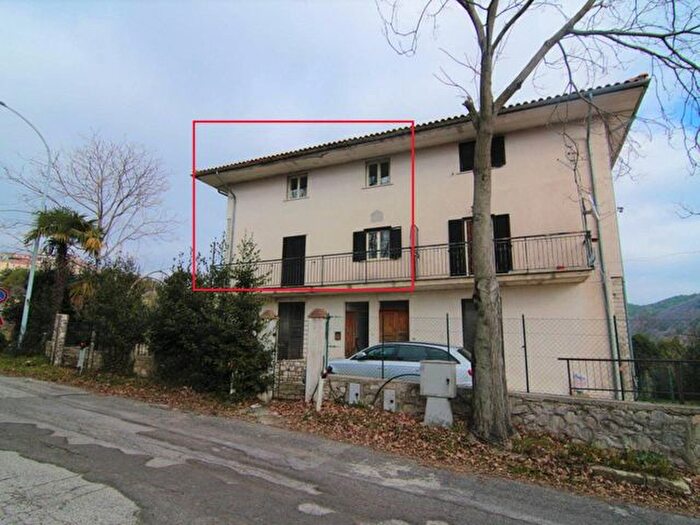 Appartamento quadrilocale in vendita in Via Madonna dello Spineto, Monte San Giovanni In Sabina