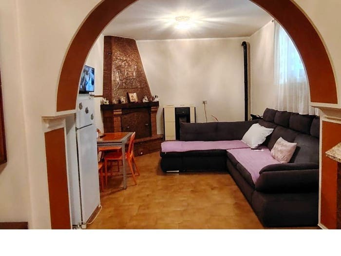 Casa con 6 locali in vendita in Strada Regionale di Fiuggi, Tecchiena, Alatri