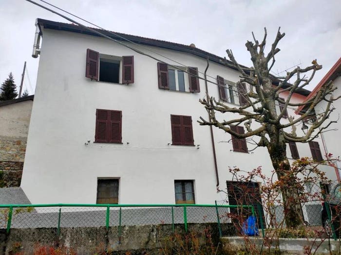 Appartamento con 6 locali in vendita in Loc Fascia No Number, Fascia