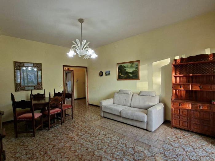 Appartamento con 6 locali in vendita in Via Arrigo Boito, Ascoli Piceno