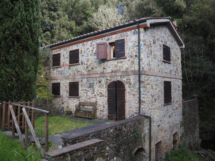 Casa con 6 locali in vendita in strada comunale di casevecchia, Castagneto Carducci