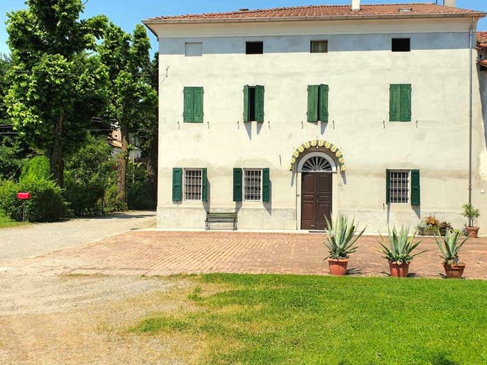 Casa con 6 locali in vendita in Ronco Campo Canneto, Sissa Trecasali
