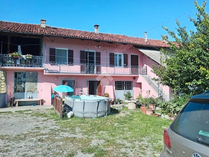 Casa con 6 locali in vendita in Regione Fornasino, Scalenghe