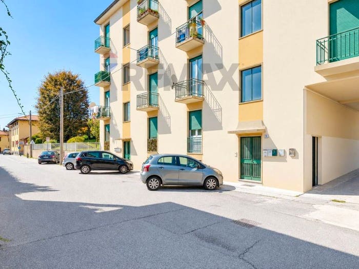 Appartamento bilocale in vendita in VIA MAZZINI, Arsago Seprio