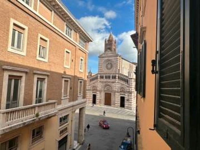 Appartamento con 6 locali in vendita in Bolognina, Bologna