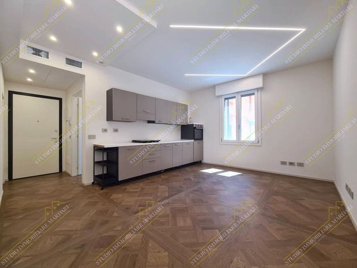 Appartamento trilocale in vendita in Via Giuseppe Baraldi, Sant'Agnese Università, Modena