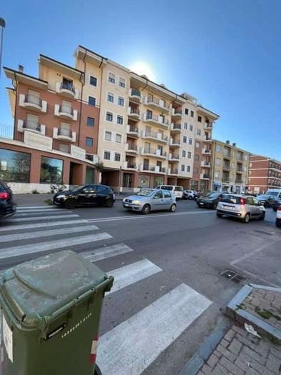 Appartamento quadrilocale in vendita in Strada Carignano, Mercato Santa Maria, Moncalieri