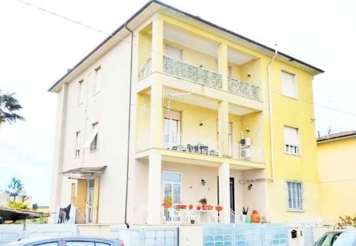 Appartamento con 5 locali in vendita in Villaggi Bellaria, Pontedera