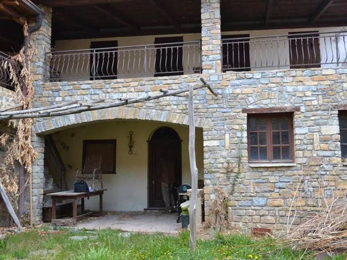 Casa con 6 locali in vendita in Via Roma No Number, Bajardo
