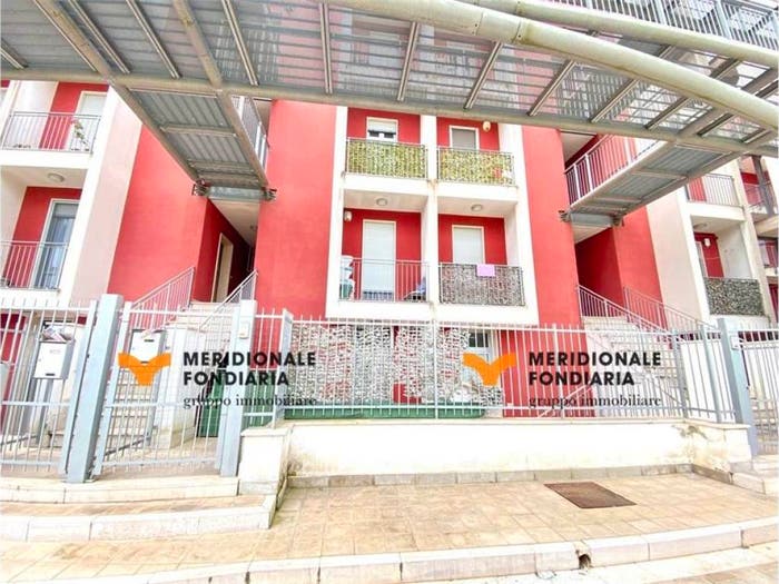 Appartamento trilocale in vendita in Via Alcide De Gasperi, Monteroni di Lecce