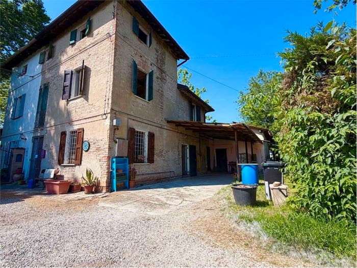 Casa con 5 locali in vendita in Via lemizzone, Correggio