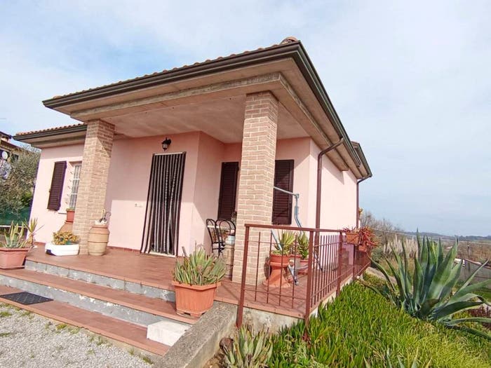 Casa con 6 locali in vendita in Centro, Foiano della Chiana