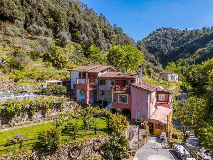 Casa con 6 locali in vendita in Via Gignola, Fosdinovo