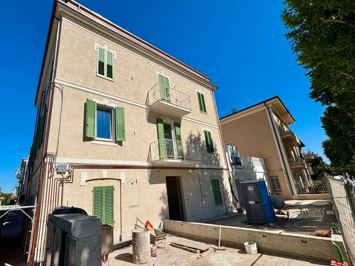 Appartamento trilocale in vendita in via cesare battisti, Centro, Grottammare